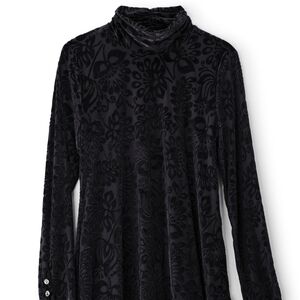 Walden Velvet Turtleneck